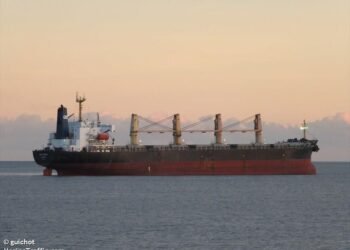 Sulphur-Laden Bulk Carrier Hard Aground Off Texas