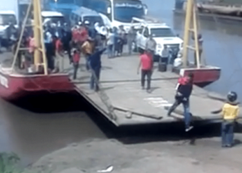 Video: How Not to Disembark a Ferry