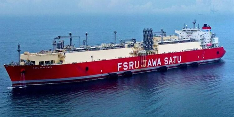MOL Puts FSRU for Indonesia's Jawa 1 LNG Power Plant Into Operation