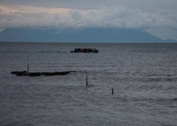 Migrant Boat Sinks Off Türkiye, Children Among 22 Dead