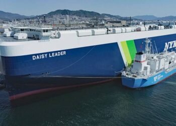 KEYS Azalea Completes its First Ship-to-Ship LNG Bunkering