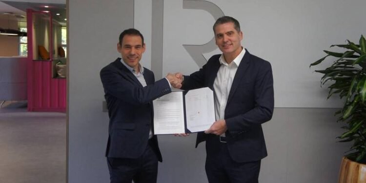 Ammonia Cracking Technology Receives LR Approval in Principle