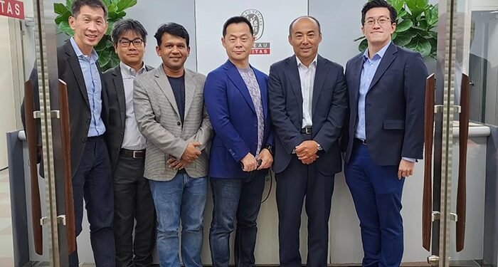 methanol bunkering ship team members