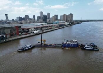 Muddy Water Dredging Christens Marlin Class Dredge