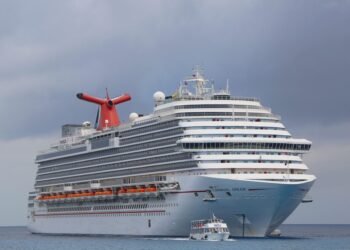 6,600 Passengers – Carnival Orders Record Setting LNG-Powered Cruise Ships
