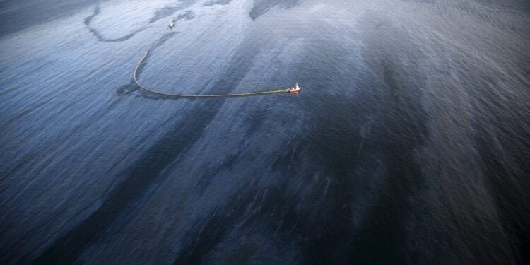 Environmentalists Cite Santa Barbara Oil Spill in Fight Against New Offshore Drilling Plan