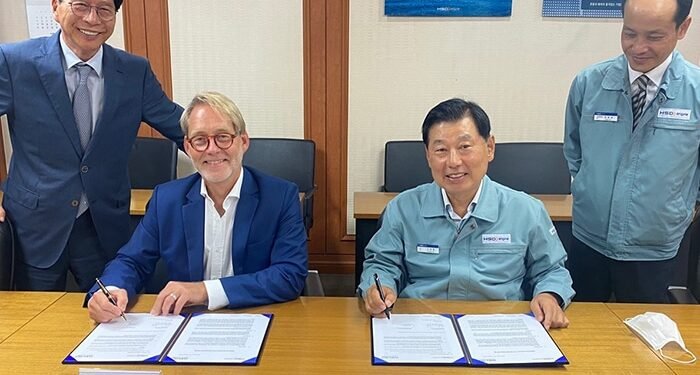 JDP on methanol-fueled two-stroke engines