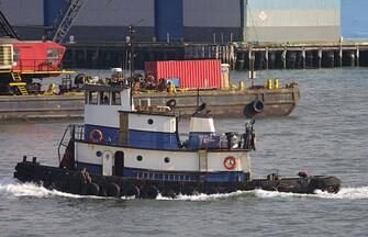 Captain Dies, Three Rescued After Tugboat Sinks Off Fire Island – Update