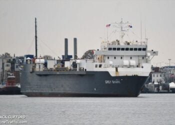 Fire-Hit Ro-Ro Towed Back to New York