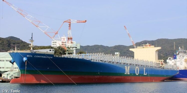 MOL Containership Suffers Fire at Port of Oakland