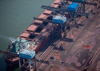 capesize dry bulk iron ore