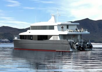 Expedition vessel