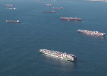 Bottleneck from U.S. Port Drama Pushes up Global Freight Rates