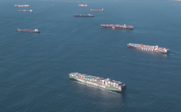 Bottleneck from U.S. Port Drama Pushes up Global Freight Rates