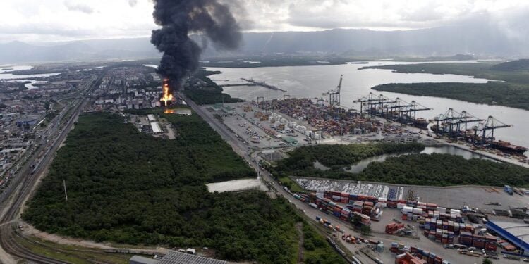 Fuel Storage Tanks on Fire Near Port of Santos, Brazil Fuel Storage Tanks on Fire Near Port of Santos, Brazil